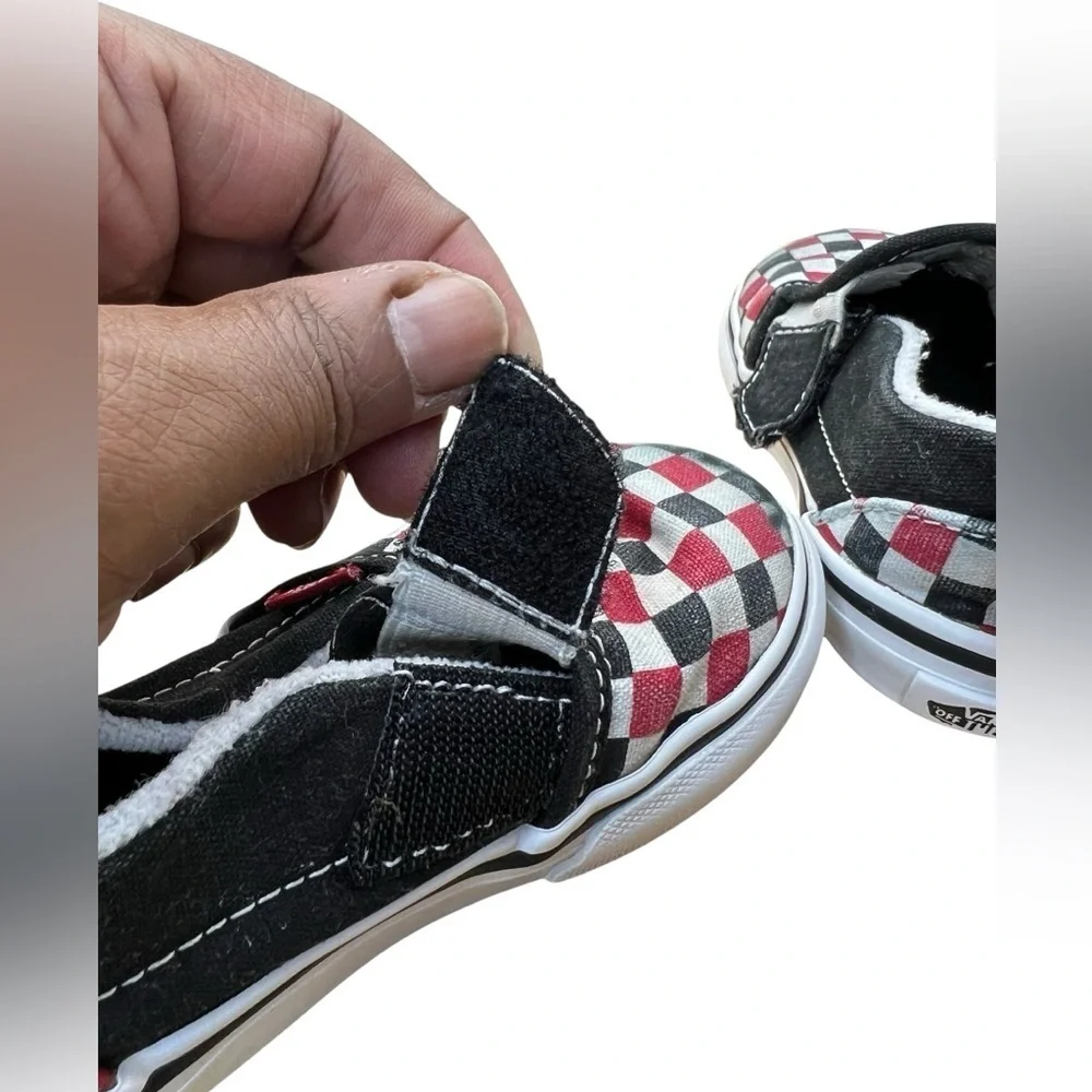 Vans Checkerboard Black shoes - Toddler - RED/Black/White - Size 6.5